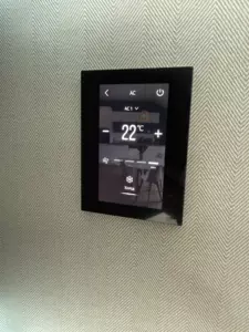 Сенсорная панель KNX